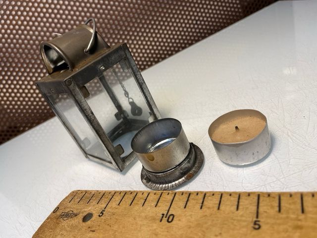 Farol vintage metálico