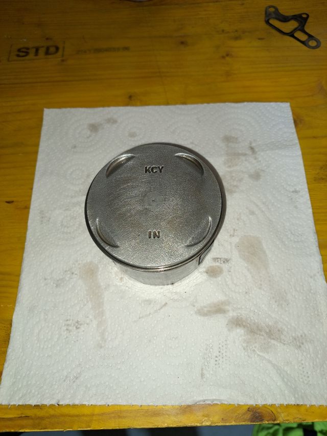 Pistón Honda TRX 400EX - usado