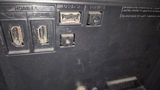 Vendo Samsung de 32 pulgadas. Modelo LE32D400E1W. 