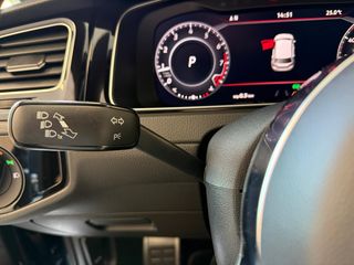 Volkswagen Golf GTI Performance DCC Techo
