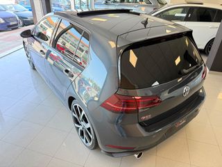 Volkswagen Golf GTI Performance DCC Techo