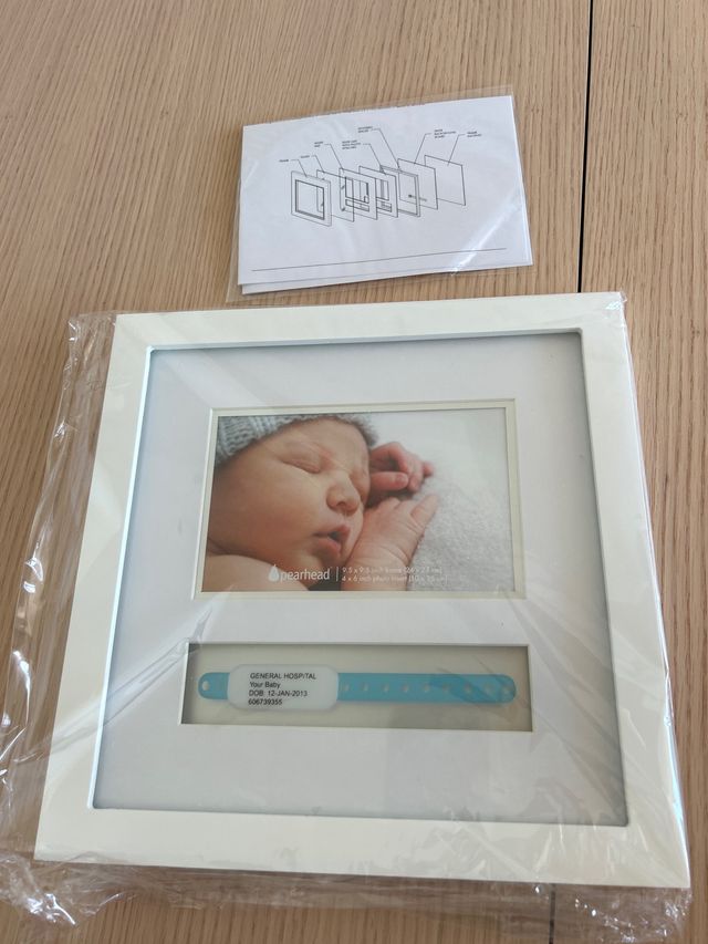 Marco Pearhead nacimiento bebé