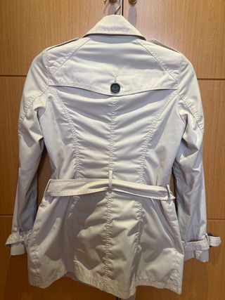Gabardina beige Stradivarius - Talla M