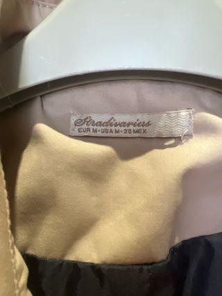 Gabardina beige Stradivarius - Talla M