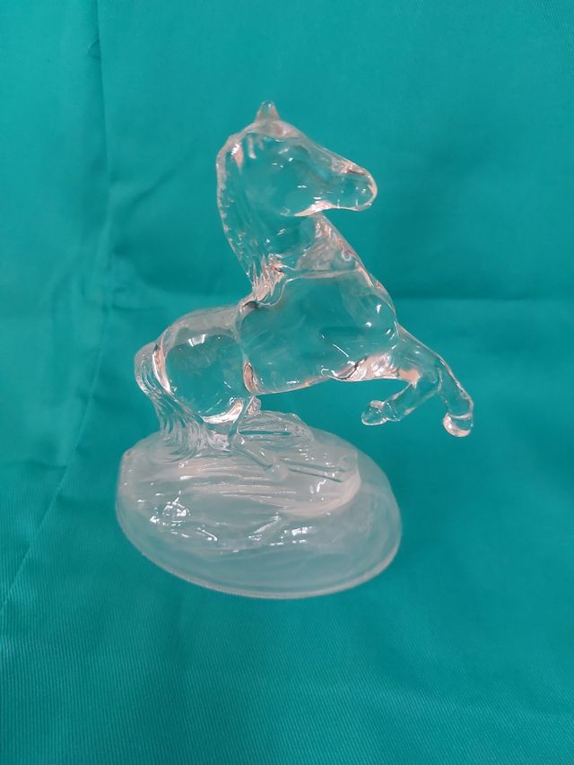 Caballo cristalino 17 x14