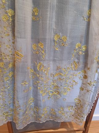 Manteleta fallera bordada - oro