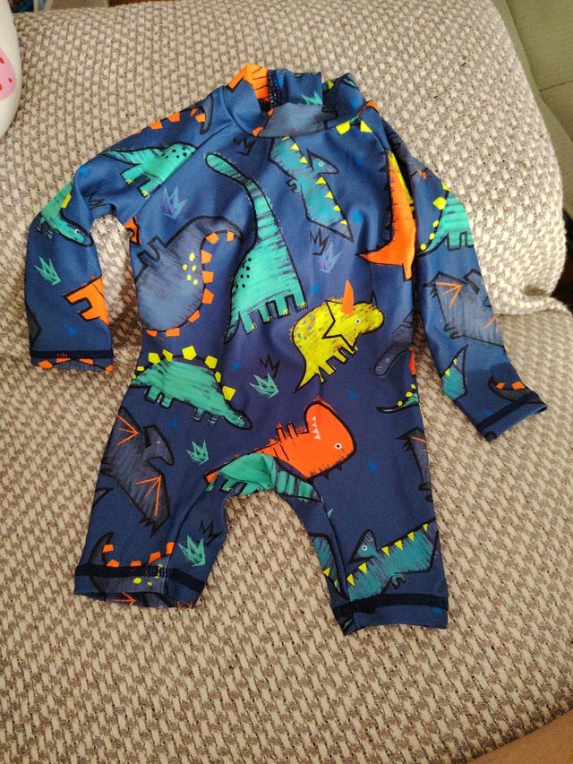 Bañador entero bebe dinosaurio