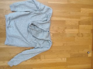 Sudadera North Face gris