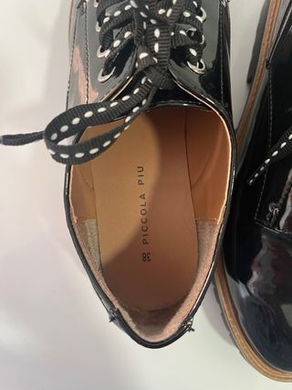 Zapatos Piccola Piu negros