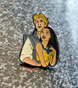 Pin Pocahontas Disney
