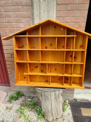 Espositore legno casetta - scaffale