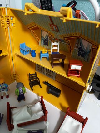 Casita-maletín Playmobil