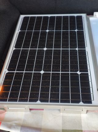 Paneles solares + Regulador MPPT 75/10