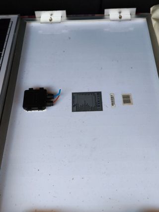 Paneles solares + Regulador MPPT 75/10