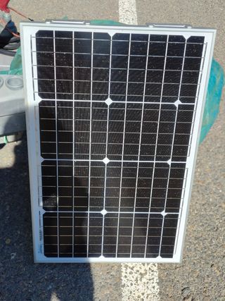 Paneles solares + Regulador MPPT 75/10