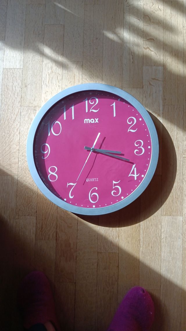 Orologio da parete Max Quartz