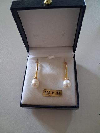 Pendientes oro 18klts con perla
