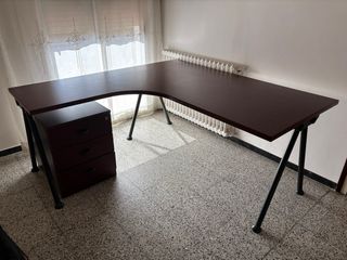 Mesa escritorio marrón - oficina