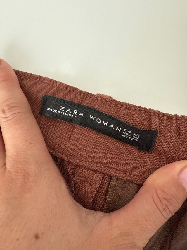 Pantalones rectos marrón