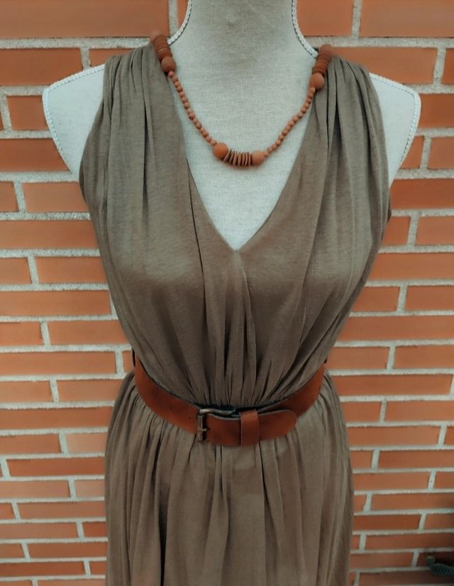 Vestido Mango verde oliva