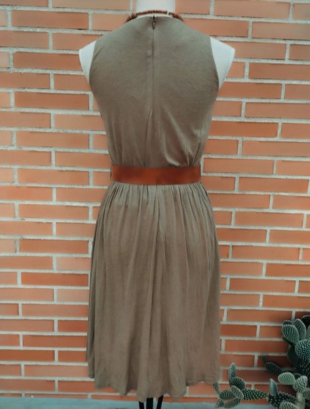 Vestido Mango verde oliva