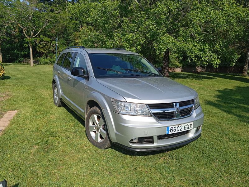 Dodge Journey 2010 - foto 1