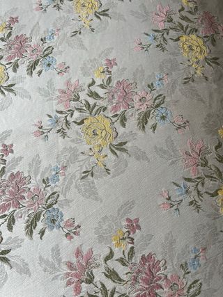Copriletto floreale beige - una piazza