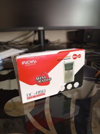 Radio Mini Portátil Plateado