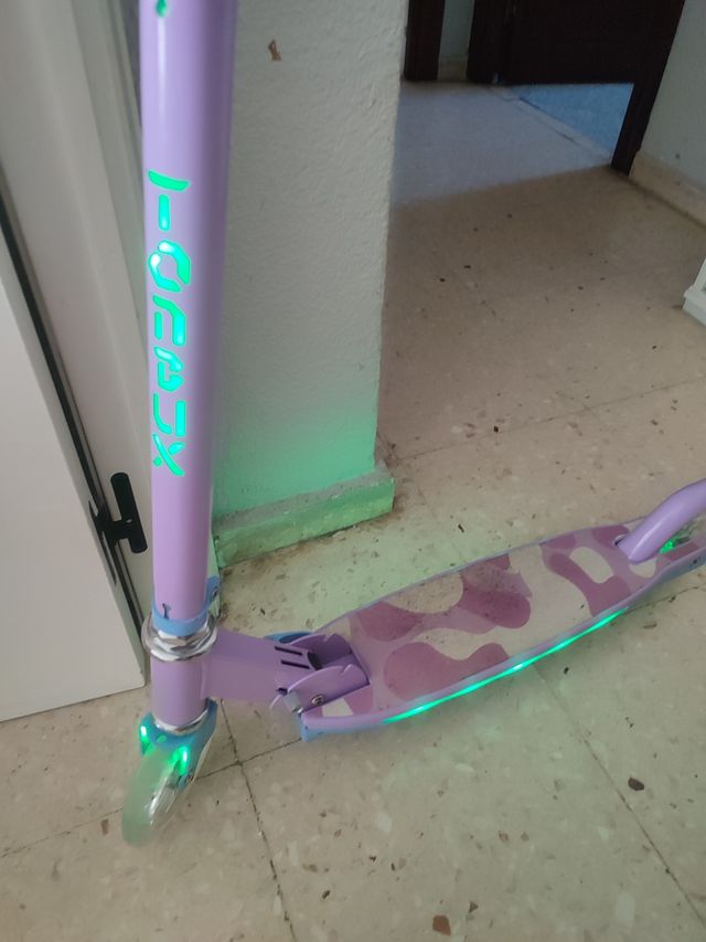 Patinete Infantil LED Púrpura