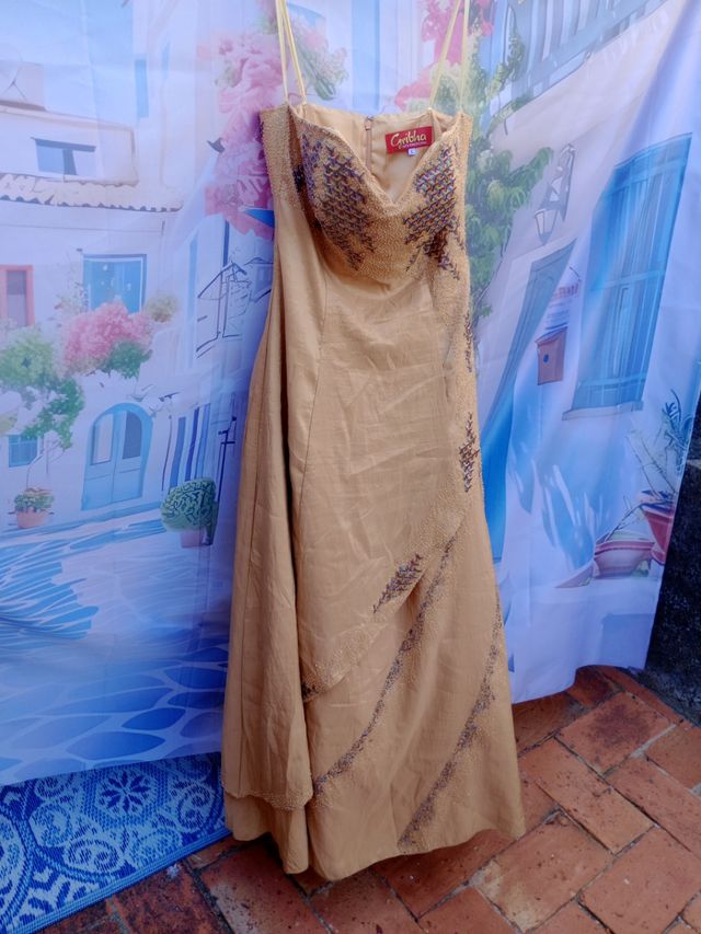 Vestido Cedella beige/dorado ceremonia