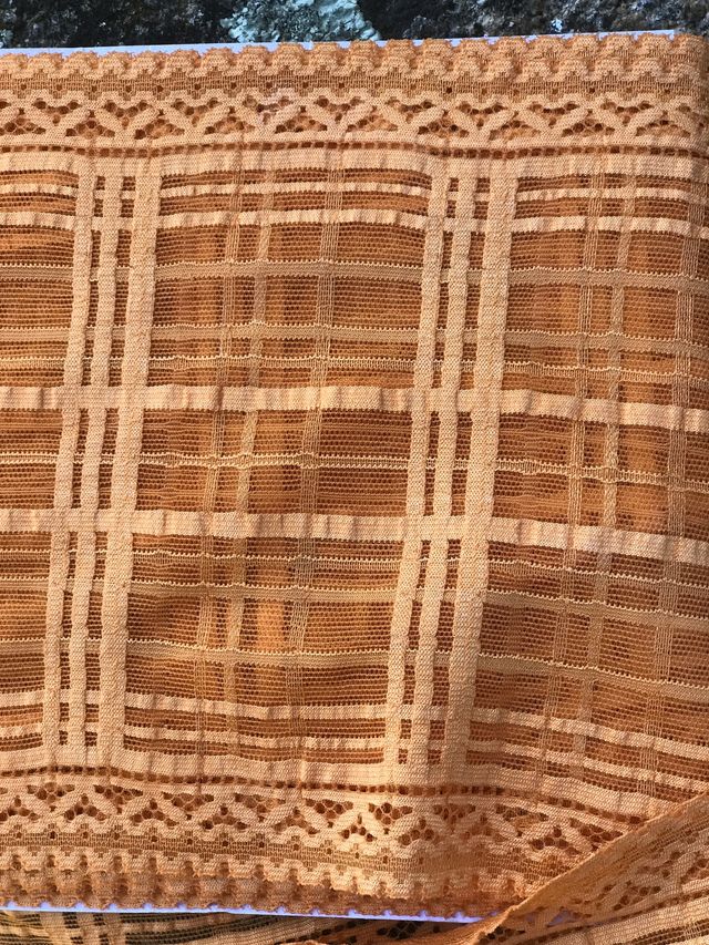 Tira encaje color naranja