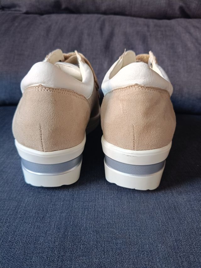 Zapatillas Easy Street beige