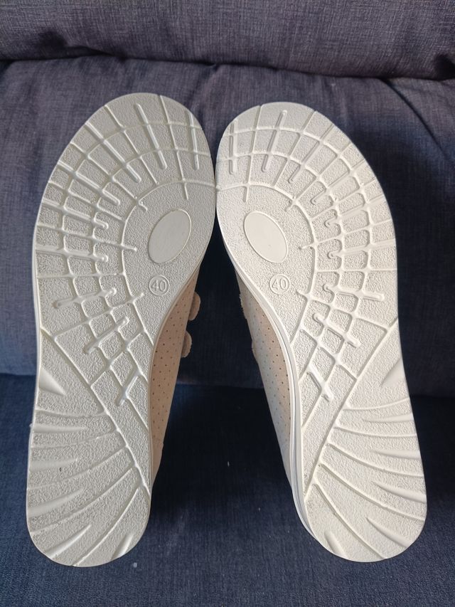 Zapatillas Easy Street beige