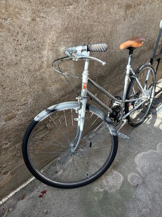 Bicicleta clásica restaurada