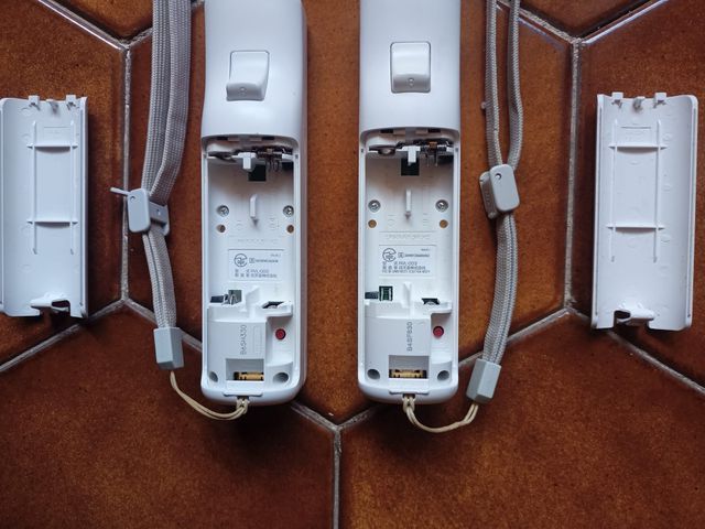 2x Wii Remote Bianchi - Nintendo Wii