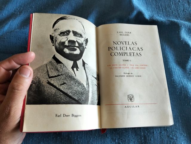 Novelas Policíacas Ed.Aguilar.