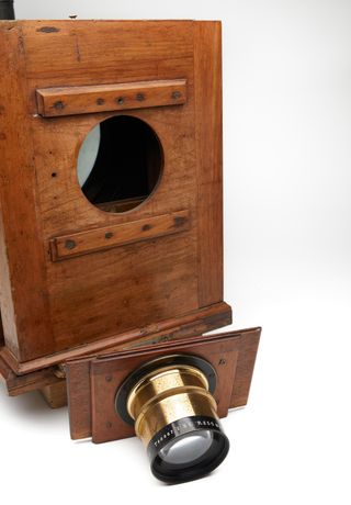 Antigua Ampliadora HÜTTTG