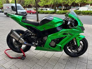 Kawasaki ZX10R circuito