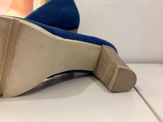 Zapatos tacón azul marino
