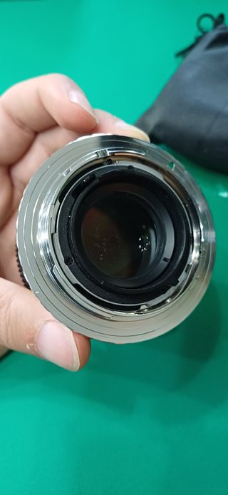 Carl Zeiss Planar T* 50mm f/1.7