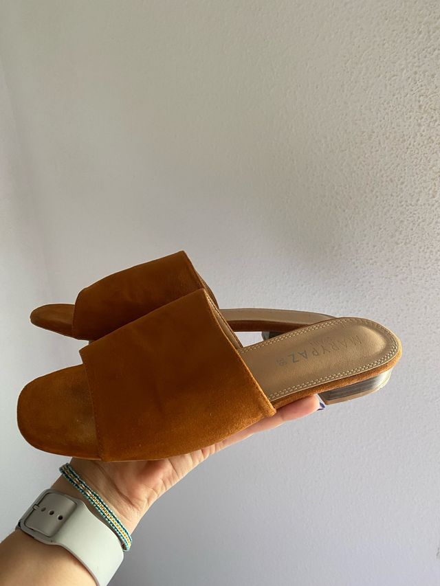 Sandalias planas MARYPAZ marrón