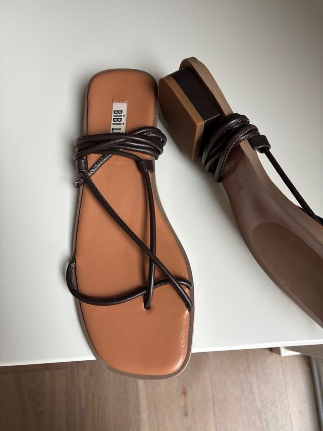 Sandalias BIBI LOU beige y marrón