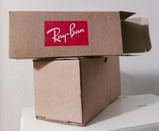 Scatola contro scatola box Ray-Ban originale