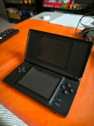 Nintendo DS Lite negra