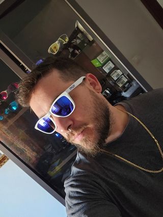 Frogskins Oakley Heritage Polished White Original.