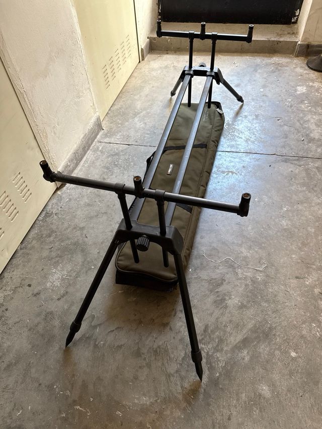 Trípode Prologic Try Sky Pod 3 Cañas