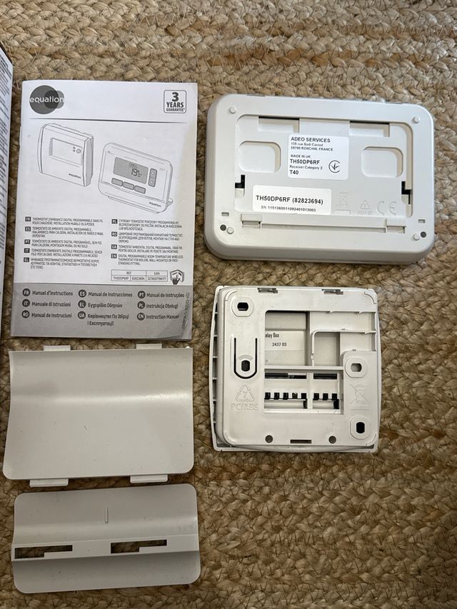 Cronotermostato EQUATION TH50DP6 inalámbrico