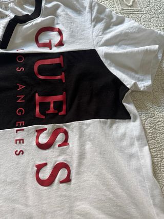 Camiseta GUESS 
