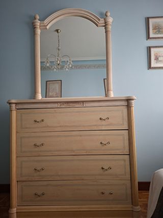 Cómoda 5 cajones + espejo