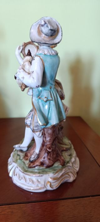 Pareja romántica porcelana SELLADA